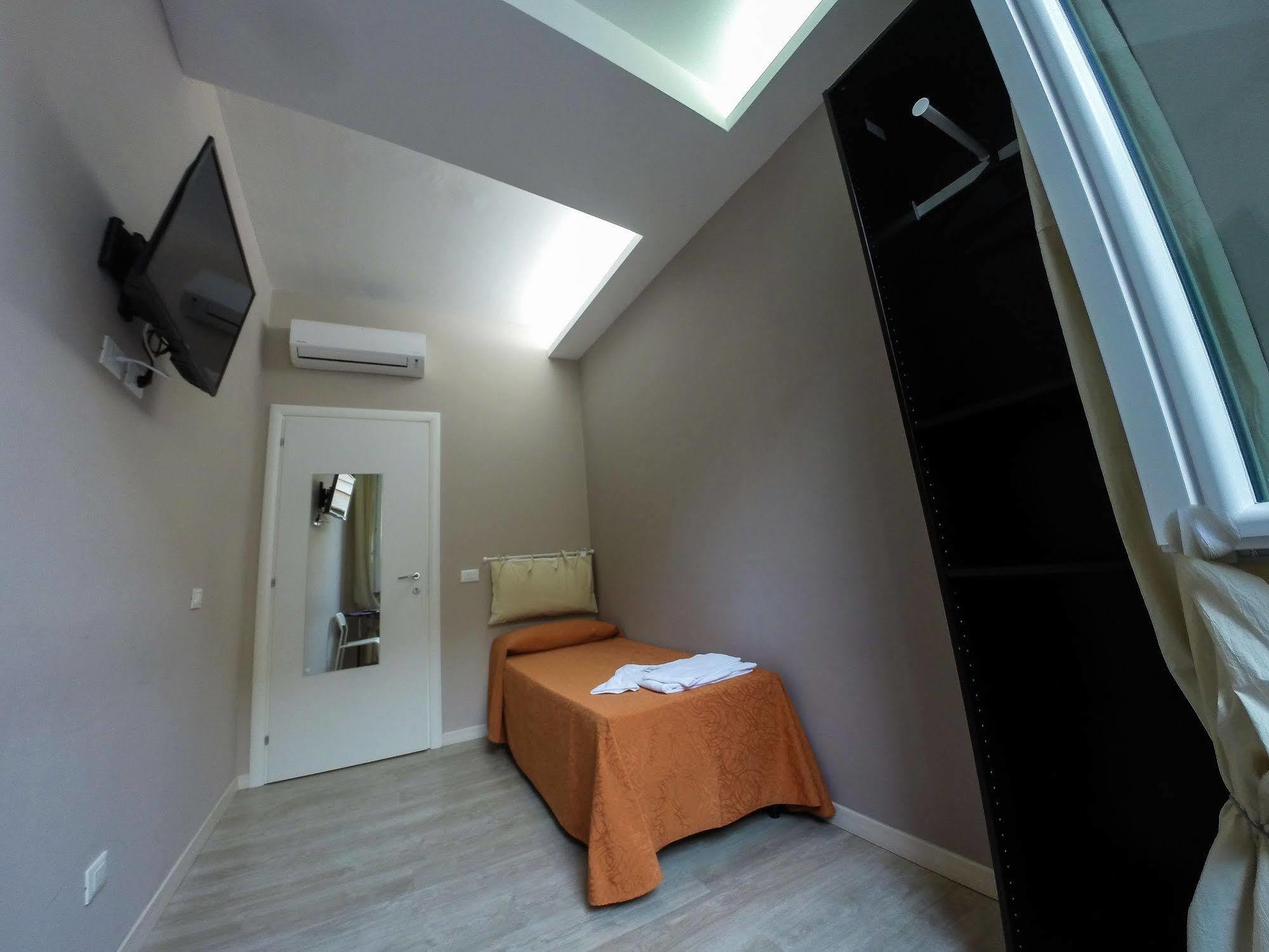 Guesthouse O Affittacamere Casa Barberini Roma Exterior foto
